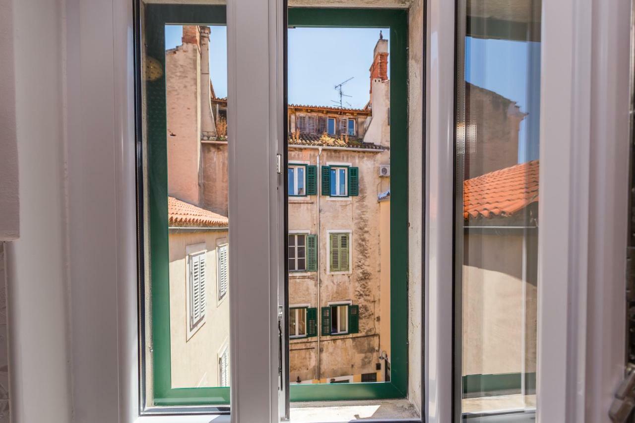 Slavka Hotell Split Exteriör bild