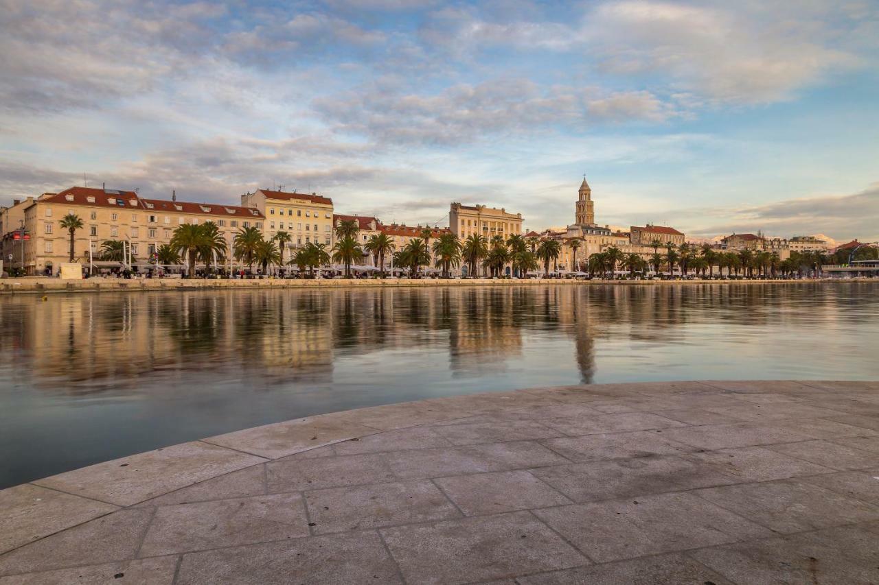 Slavka Hotell Split Exteriör bild